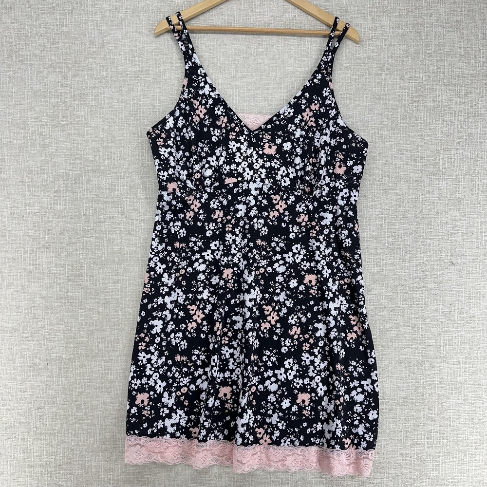 Delta Burke Chemise Gown Womens 3X Black Floral Lace Trim Adjustable Straps